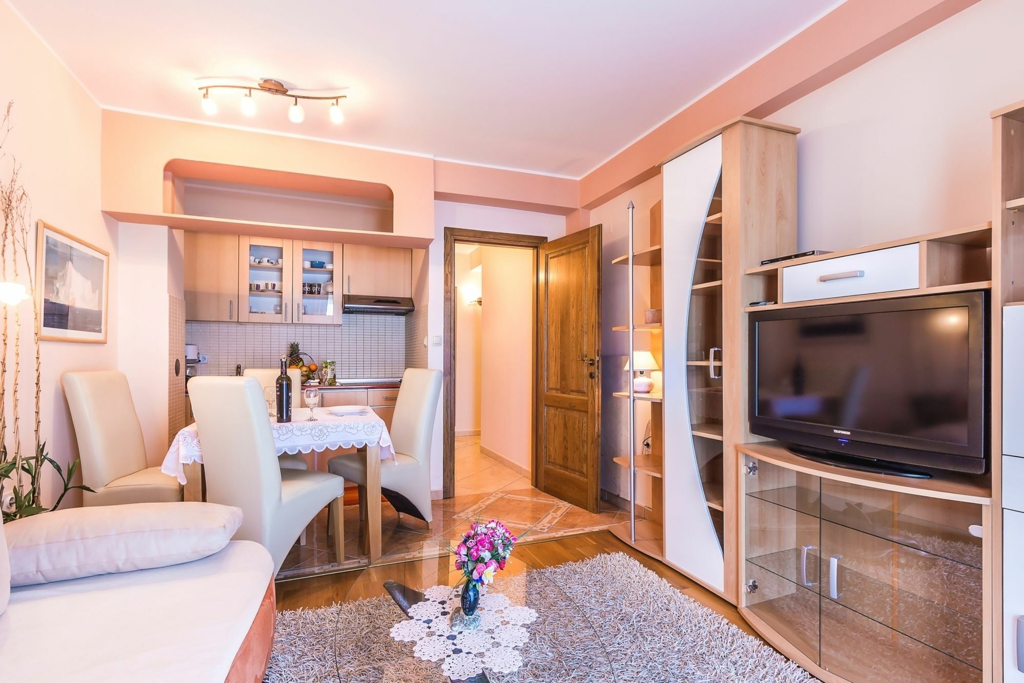 Villa Roses Apartments & Wellness Icici Exterior foto
